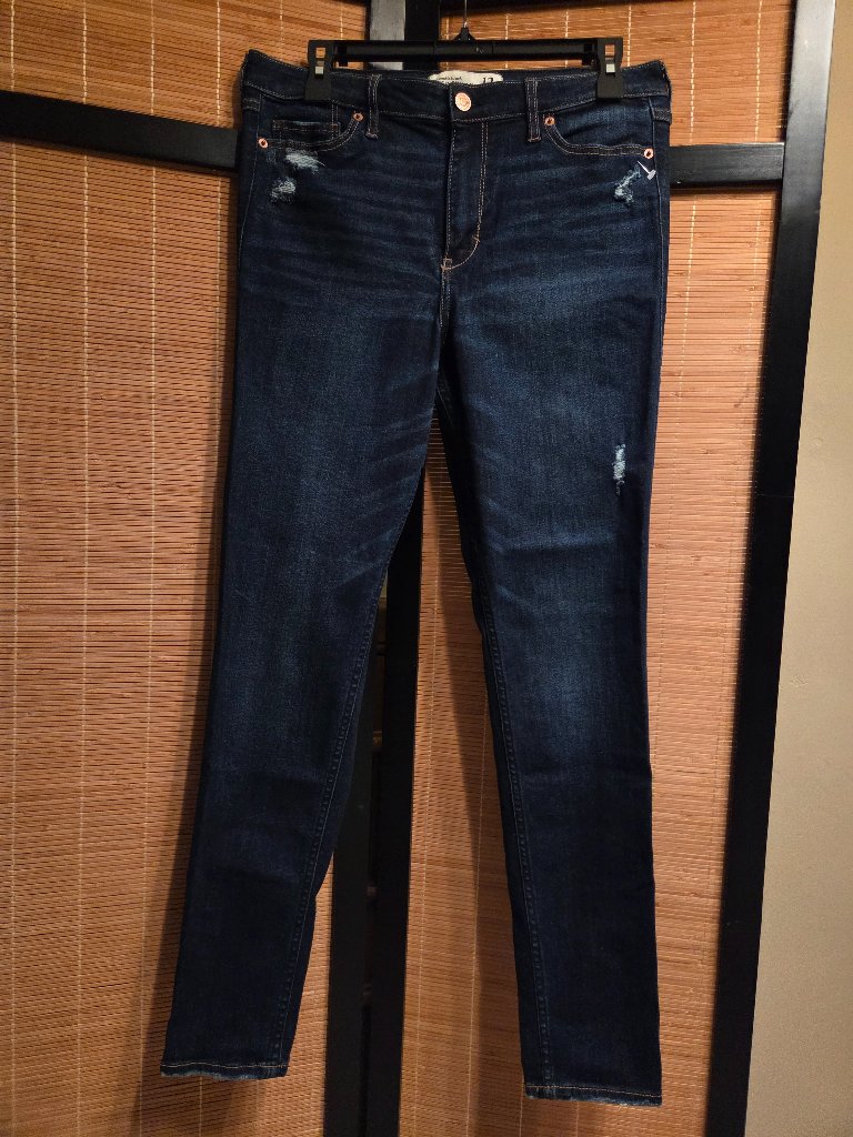 Abercrombie & Fitch Women's Size 12r 31/31 Super Skinny High Rise Blue Jeans